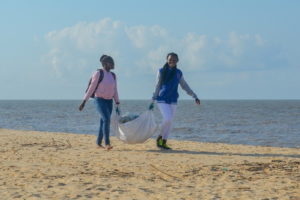 Jornada de Limpeza Praia dos Biques